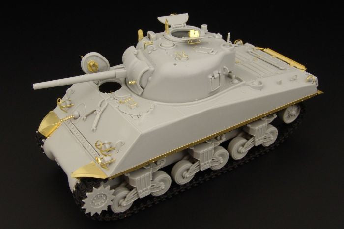 Hauler HLX48161 M4A3 Sherman (Hobbyboss) Fotocortados