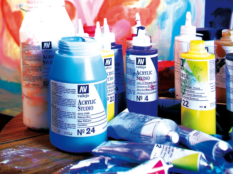 ACRYLIC STUDIO