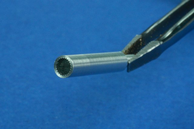 RB Model 1/48 48B39 122mm M-30 SU-122