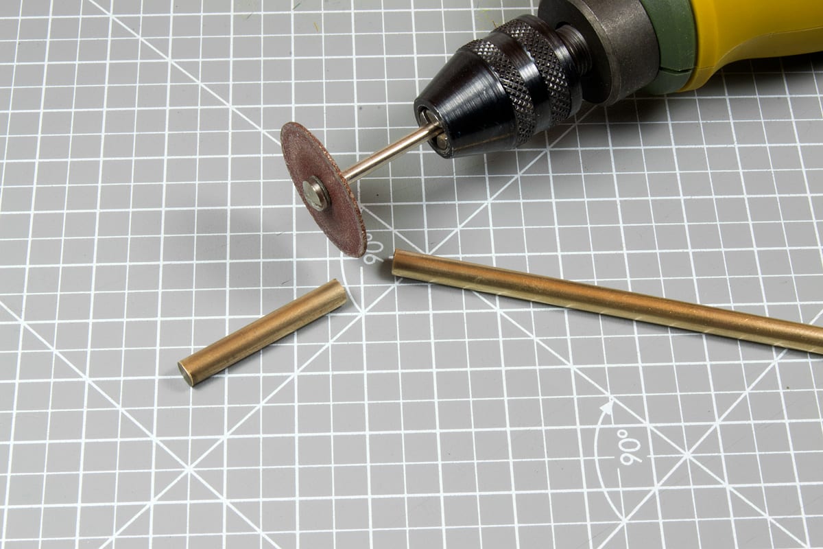 AK9104 TUBOS DE LATÓN 0,5MM  5 UNIDADES