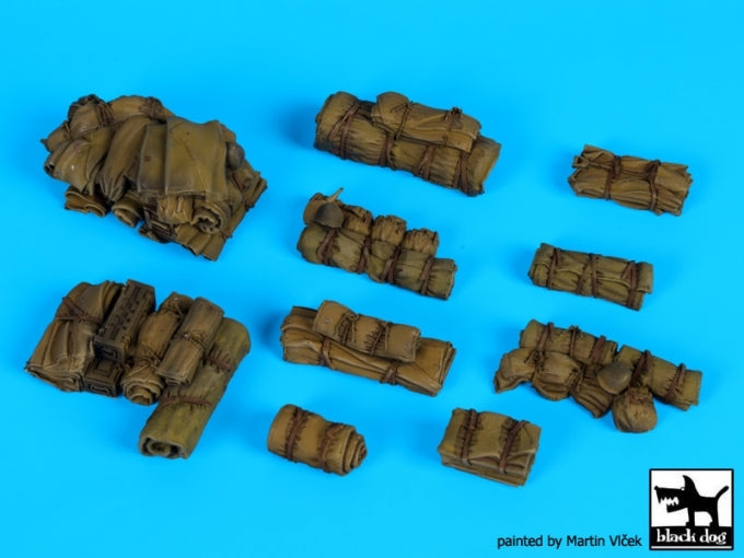 1/35 Black dog Tentage + bedrolls accessories set BLDT35142T Set#2