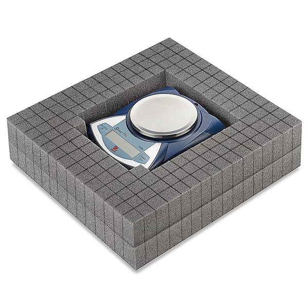 Lamina de Espuma Quite y Empaque 27cm x 27cm x 5 cm cuadros de 2.5cm x 2.5cm