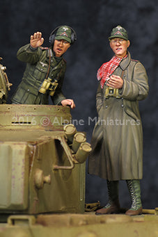 Alpine 1/35 35210  DAK AFV Commander Set