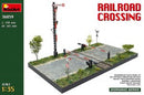 MiniArt 1/35 36059 Railroad Ccrossing