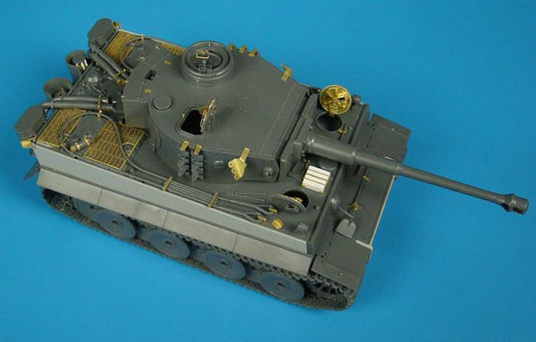 Hauler HLX48007 1/48 Tiger I ausf.E Photocuts