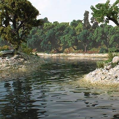 L'eau ondule la forêt