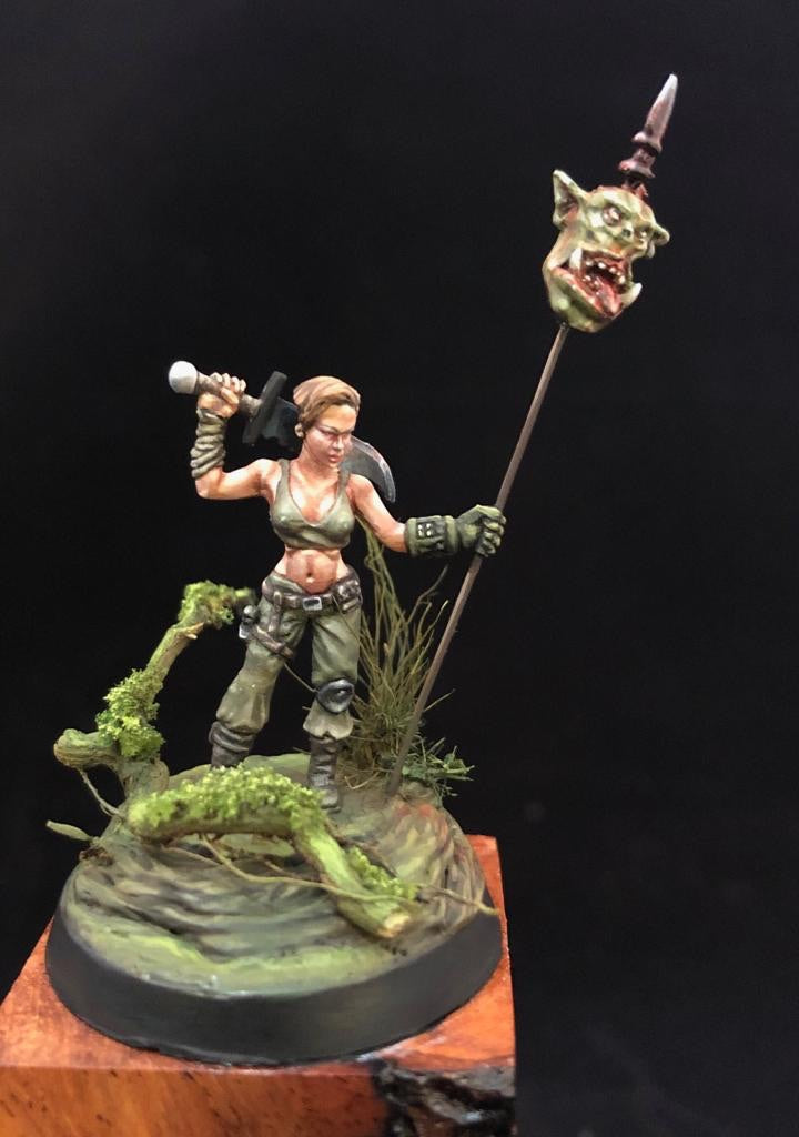 Dannika 28mm